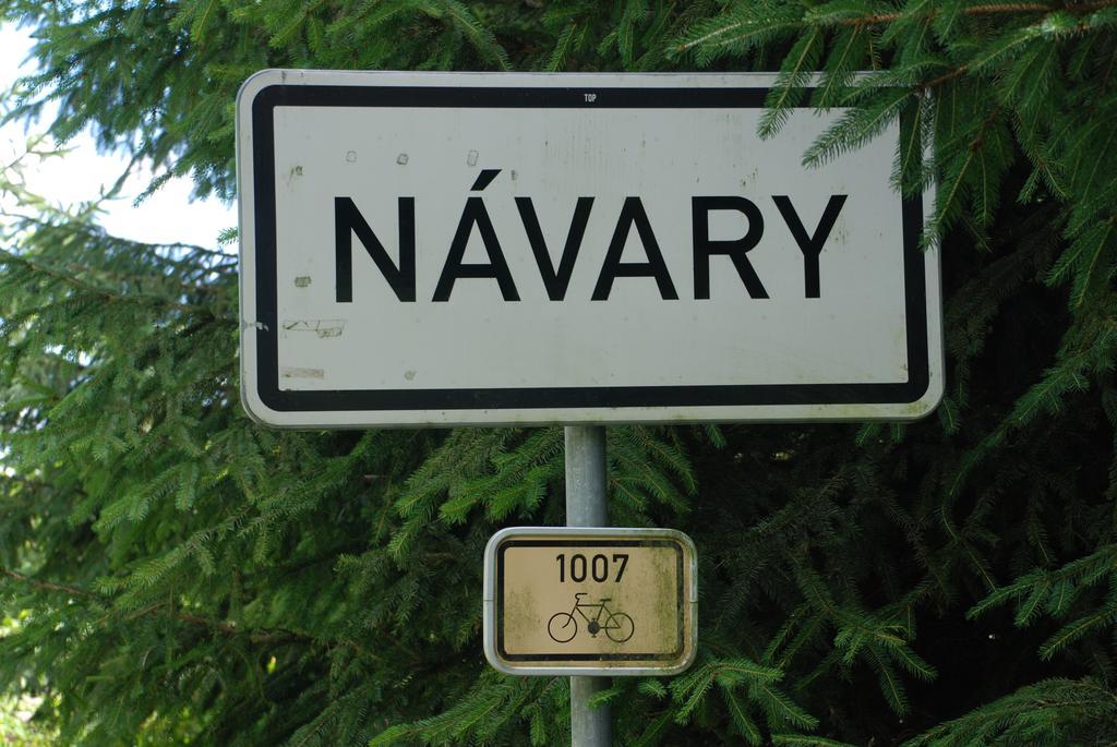 Ferienwohnung Penzion Staj Návary Exterior foto